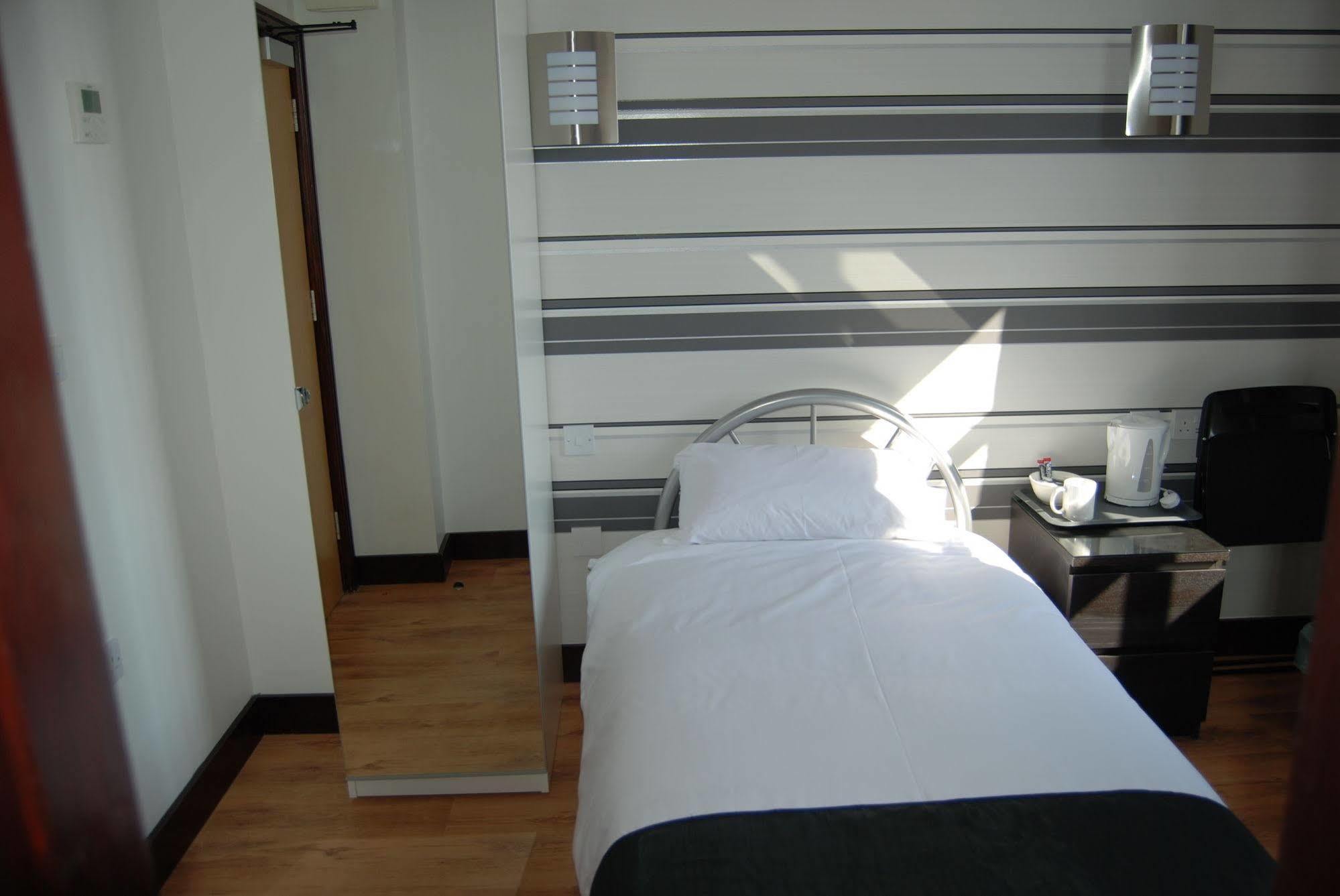 Cornmill Hotel Kingston upon Hull Bagian luar foto
